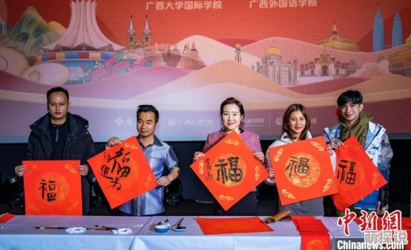 荧戴上小玩具调，万众期待的全新乐器震撼登场，颠覆音乐界的未来！