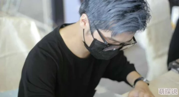 贱奴 — 视频 ｜ VK：全网热议！让人震惊的背叛揭露，真相大曝光！