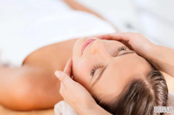 男按摩师舌头伸进去了SPA，顾客惊呼失控现场竟发生如此不雅事件，引发广泛关注和讨论！