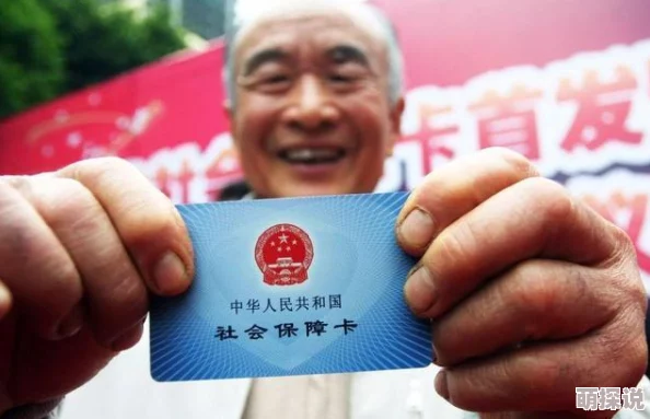 aqdy好看的鲁丝社保片三区，画面精美，剧情引人入胜，让人欲罢不能