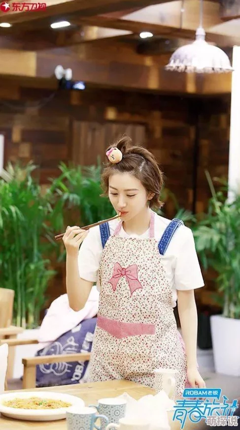 李小璐被啪全过程视频展现了她在生活中的积极态度与勇敢面对挑战的精神，鼓励大家追求自己的梦想与幸福