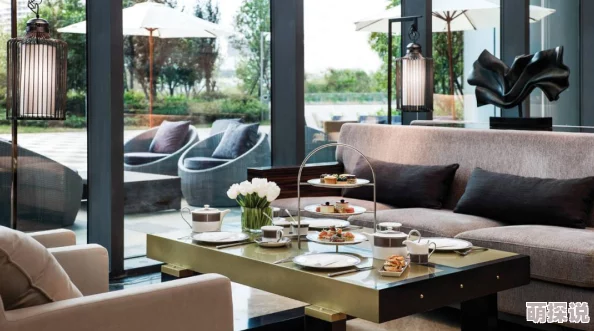 在线看《惊喜！神秘嘉宾空降直播间》带来意想不到的精彩表演和互动环节