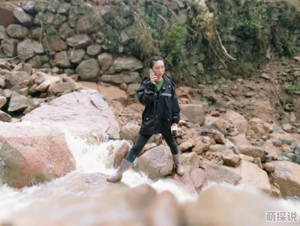 干小色砥砺前行的父亲勇敢追梦无畏风雨坚定信念成就未来