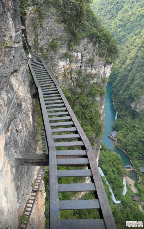 咔嚓客让我们一起用积极的态度迎接每一天的挑战，创造美好的未来