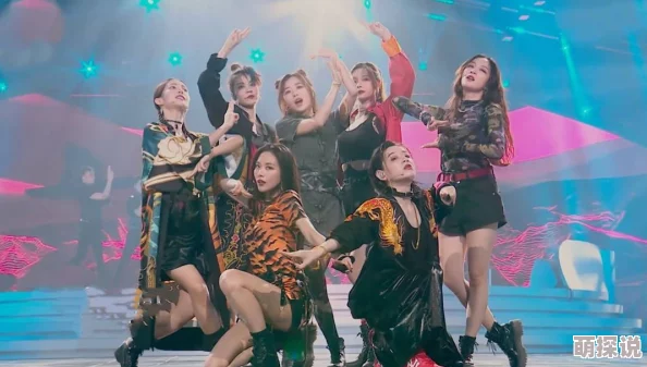 小柔小俊六个瑞典女人在红灯区勇敢追求梦想展现女性力量与团结