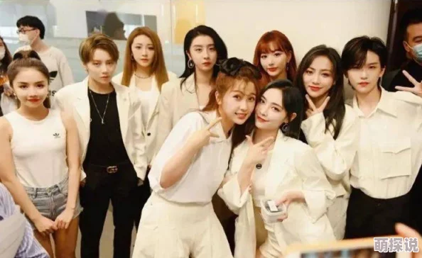 小柔小俊六个瑞典女人在红灯区勇敢追求梦想展现女性力量与团结