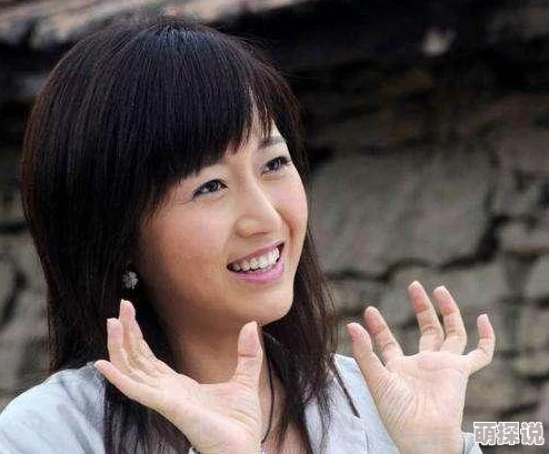 施主就让贫僧进去吧近日寺庙内举行了盛大的佛教文化节吸引了众多信徒前来参与 施主就让贫僧进去吧近日寺庙内举行了盛大的佛教文化节吸引了众多信徒前来参与