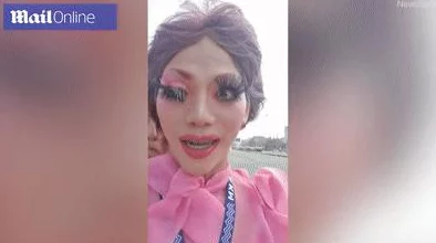 xxxxfreexxxx人妖近日一位人妖在社交媒体上分享了自己的变装过程，吸引了大量关注与讨论
