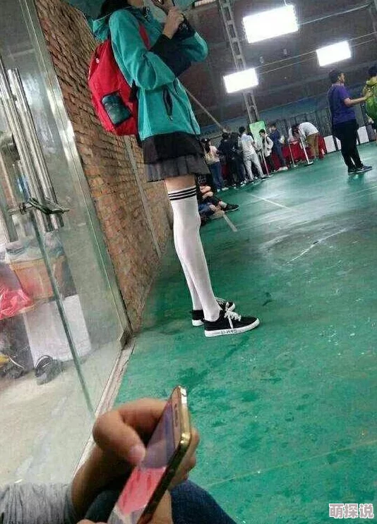 白丝美女被爆羞羞视频完整版疯传网络监管部门已介入调查