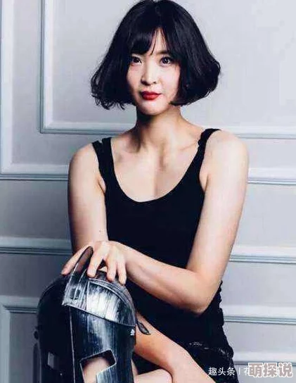 丰满美妇岳叫我吸她大乳醉酒后她主动解开衣衫在我面前展现迷人曲线