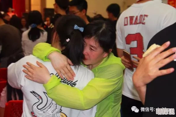 亲胸摸胸功成名就后，我回乡光耀师门传承智慧与信念，激励更多学子追梦前行