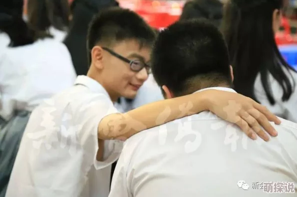 亲胸摸胸功成名就后，我回乡光耀师门传承智慧与信念，激励更多学子追梦前行