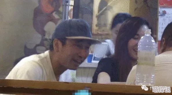 欧美男女插插据传某一线女星与新晋小鲜肉深夜酒店密会疑似恋情曝光
