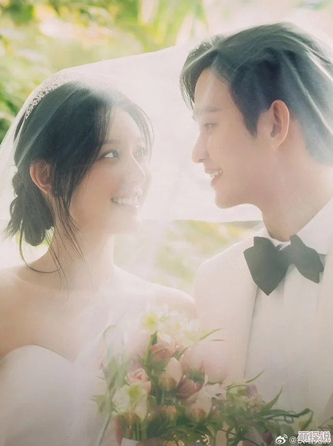 火豆秘密约会顶流小生疑似恋情曝光 火豆秘密约会顶流小生疑似恋情曝光