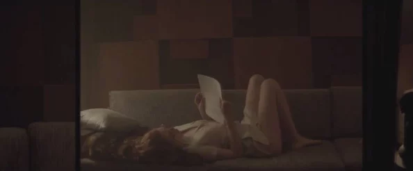 国产午夜成人AV片演员曝光片场环境恶劣引发网友抵制