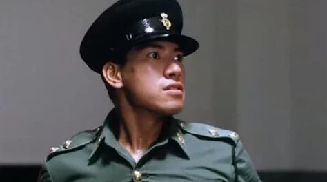 香港女警三级伦埋电影展现香港警匪片类型元素及女性角色在其中的刻画