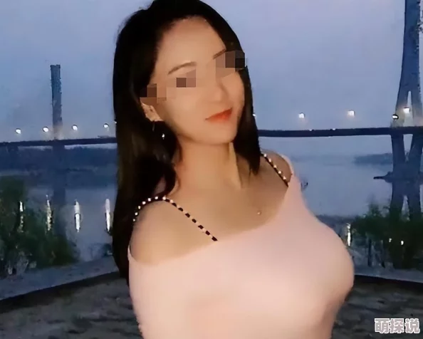 风骚艳母直播事故流出完整版引发网友热议