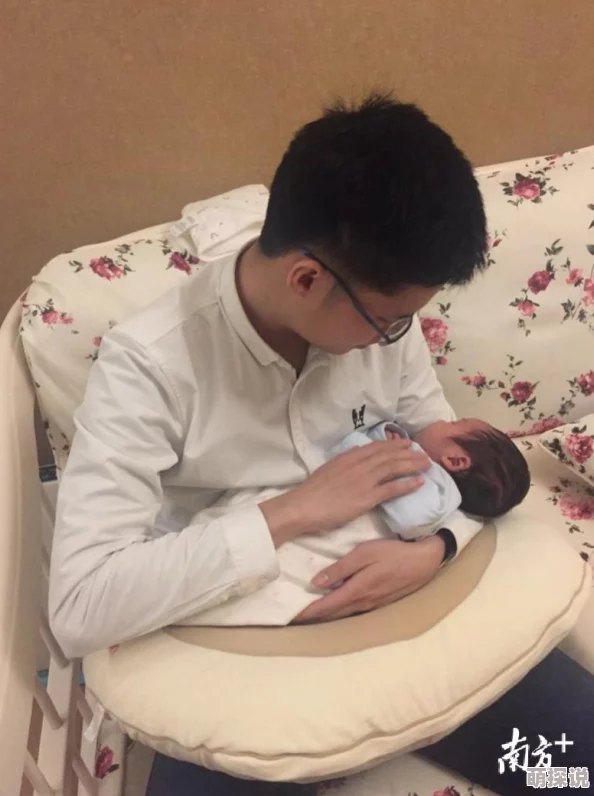父亲缓慢而有力挺拔的句子展现了父亲坚韧的性格和默默承担的责任感