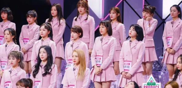 男模裸J照无遮挡 网站为什么触及人性深处的情感和欲望为何让人难以抗拒