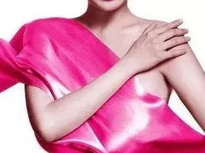 大乳房裸体一级台湾女卜：身材为何受关注，是个人审美差异？